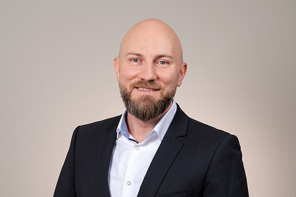 Daniel Knorr